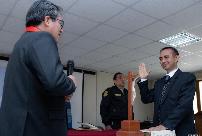 Titular de la Corte de Áncash juramentó al presidente del Comité Regional de Seguridad