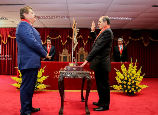 Titular de la CSJAN juramentó al doctor Armando Canchari como jefe de Odecma