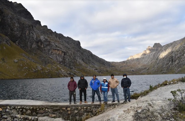 Recorren cuenca del río Santa para promover su conservación y sostenibilidad del agua potable