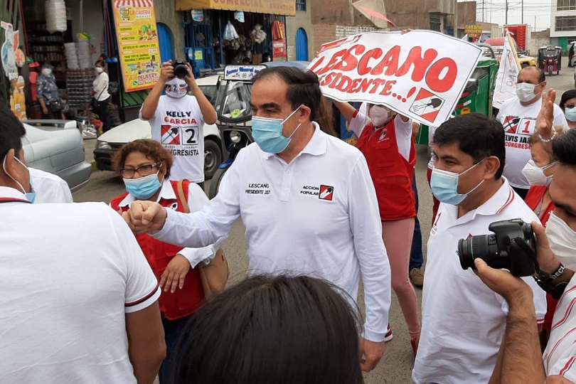 Lescano impulsará referéndum para una nueva constitución