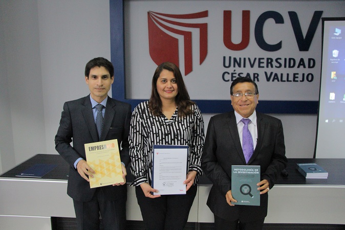 Docentes de UCV presentaron libros de investigación y emprendimiento