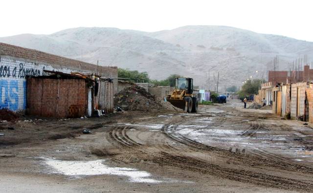 Municipalidad erradica desmonte de diferentes sectores de Casma