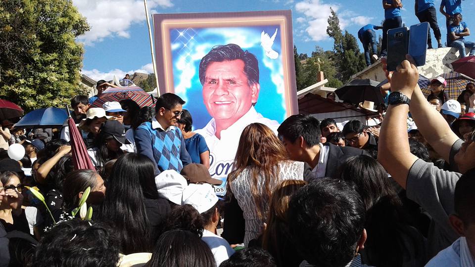 Dieron último adiós a ex alcalde Lombardo Mautino