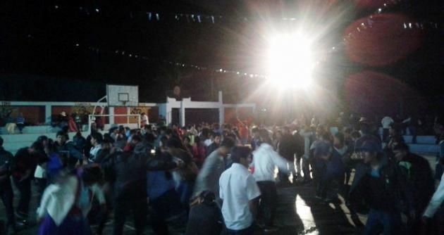 Casma: desadaptados atacan a pedradas a cantantes vernaculares en Yaután