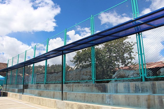 Independencia: municipio entregó losa deportiva a vecinos de Santa Elena-Palmira