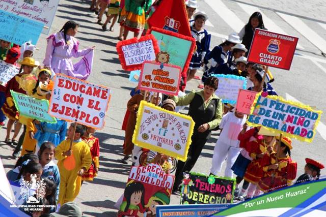  Instituciones de Huaraz marcharon por Semana de los Derechos del Niño