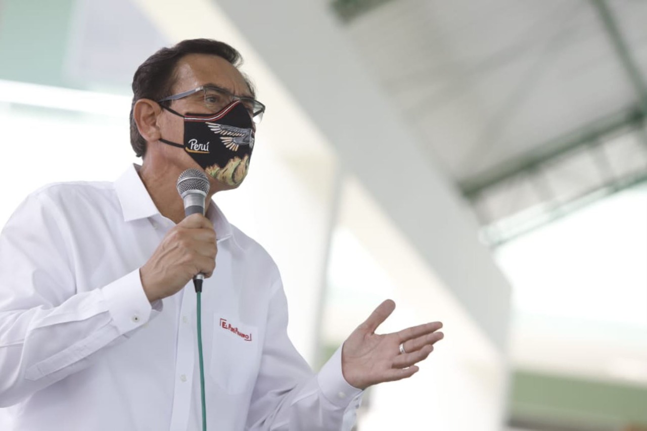 Comisión de Fiscalización recomienda inhabilitación de Martín Vizcarra por 10 años