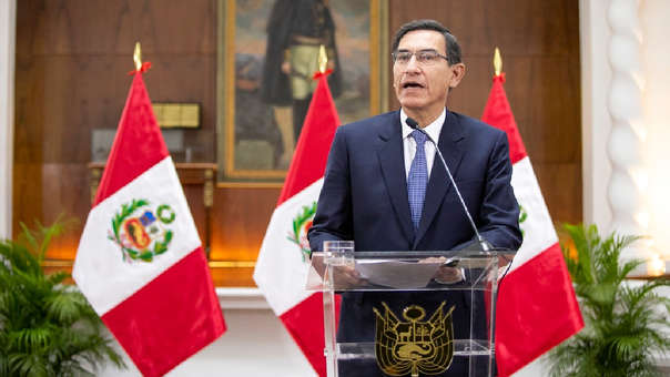 Presidente Vizcarra anuncia la disolución del Congreso