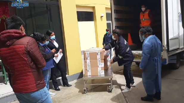 Llega nuevo lote de 40 mil 980 vacunas Pfizer para continuar con inmunización en Áncash