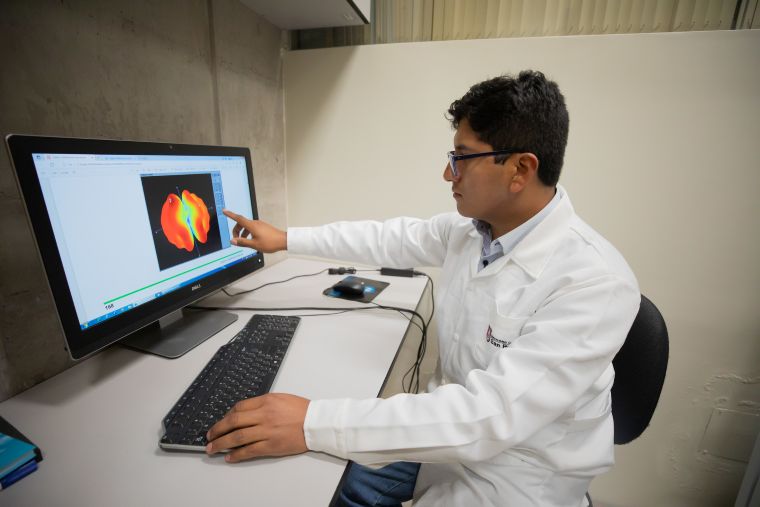 De lavar autos a convertirse en ingeniero electrónico: la historia del becario Joel Layme