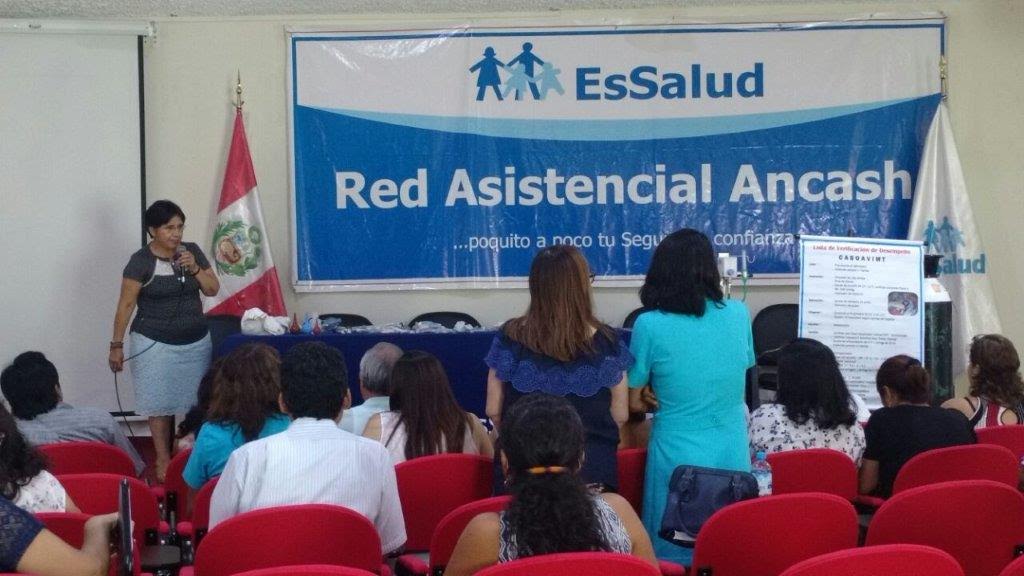 Médicos y enfermeras de EsSalud Áncash recibieron acreditación para atender a recién nacidos prematuros