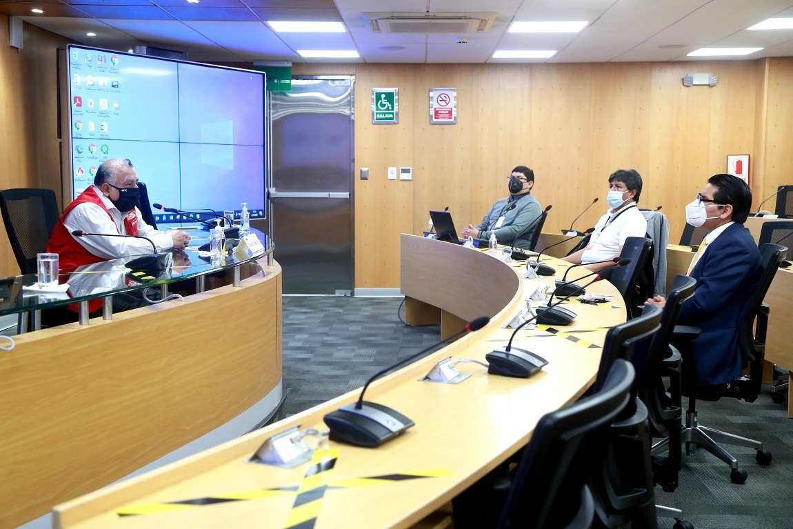 Titular del MTC colaboró con fiscales del Equipo Especial que inspeccionaron sede ministerial