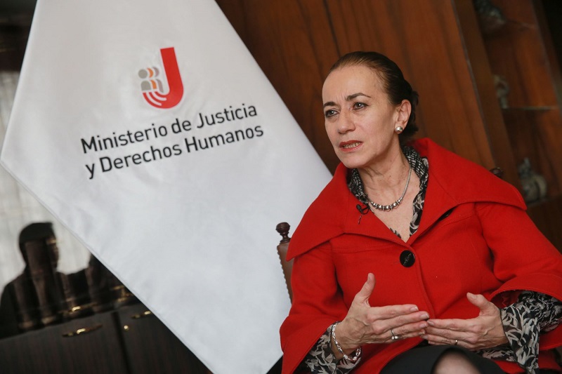 Ministra de Justicia: "Fujimori, al estar privado de la libertad, no puede participar en política"