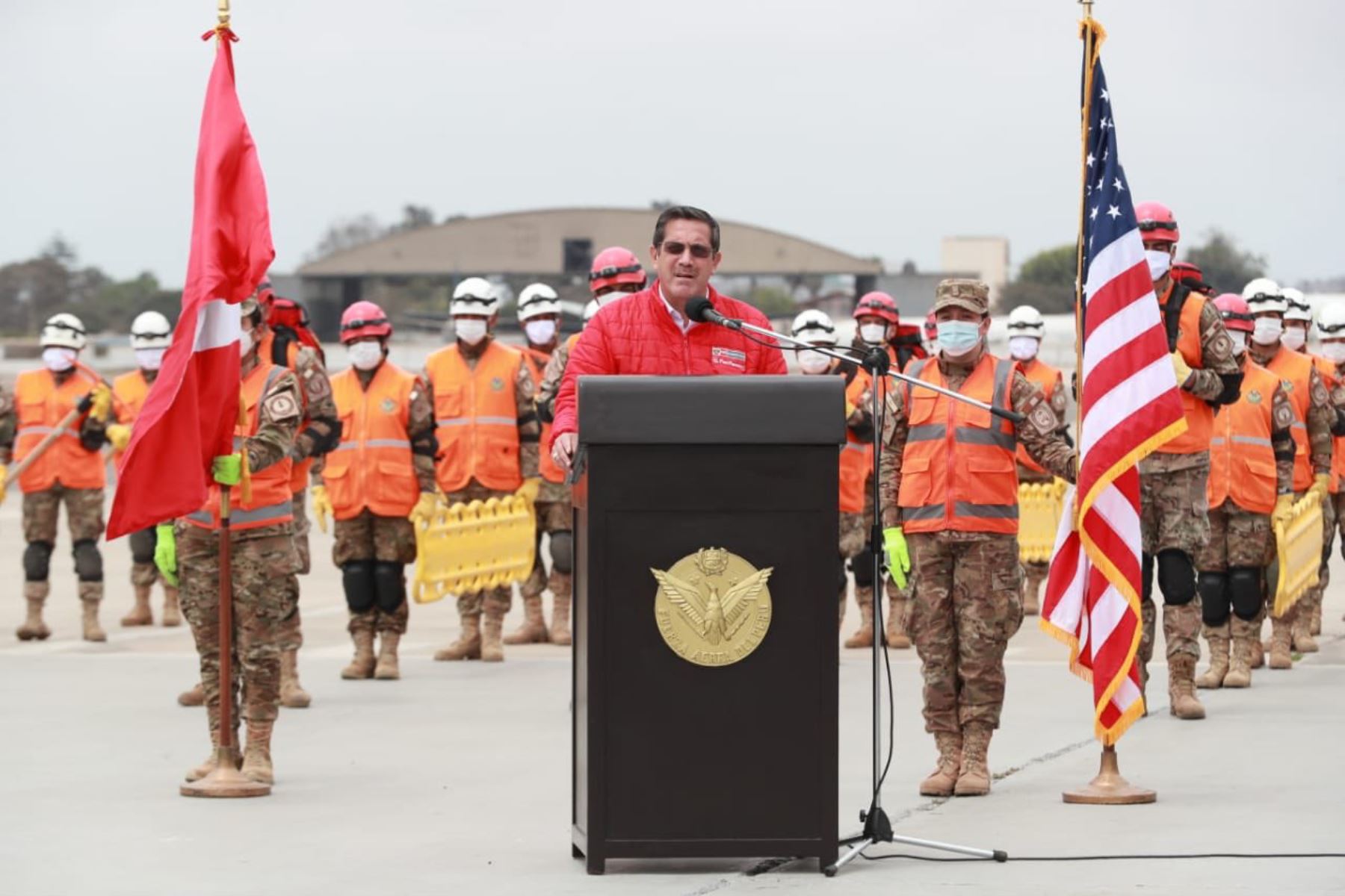 Ministro de Defensa: "Cambios en FF.AA. se producen de acuerdo a ley y dentro de plazos"