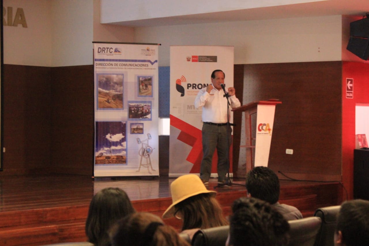 MTC y autoridades unen esfuerzos para implementar internet de alta velocidad en Áncash