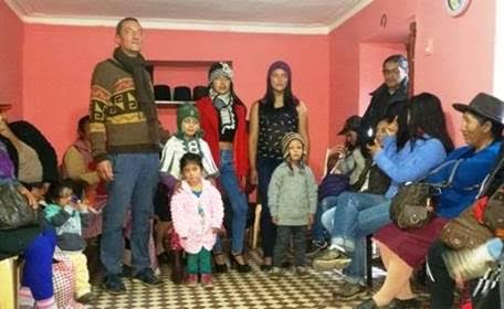 Mujeres tejedoras de San Marcos abren tienda en Chavín