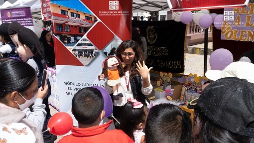 Corte de Áncash llevó a cabo feria Llapanchikpaq Justicia por la no violencia contra las mujeres