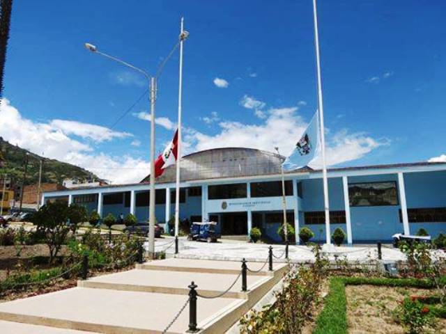 Disponen embanderamiento en Yungay por aniversario del fatídico sismo alud que sepultó la cuidad