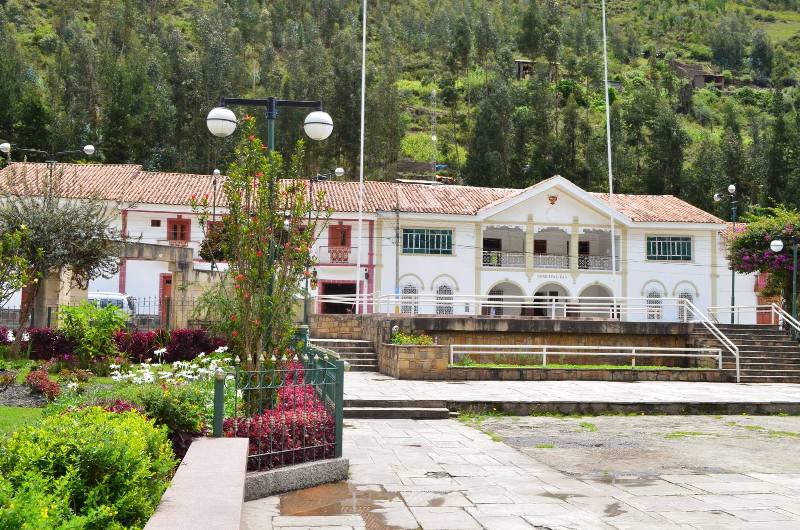 Municipalidad Chavín de Huántar conforma comisiones de regidores para 2016