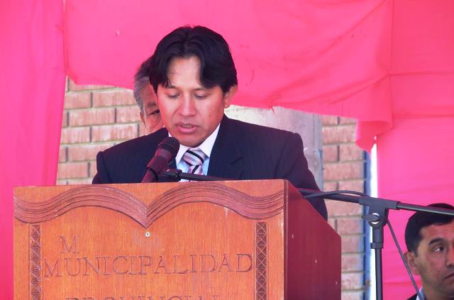 Municipio de Huari gestiona proyectos que bordean los cien millones de soles