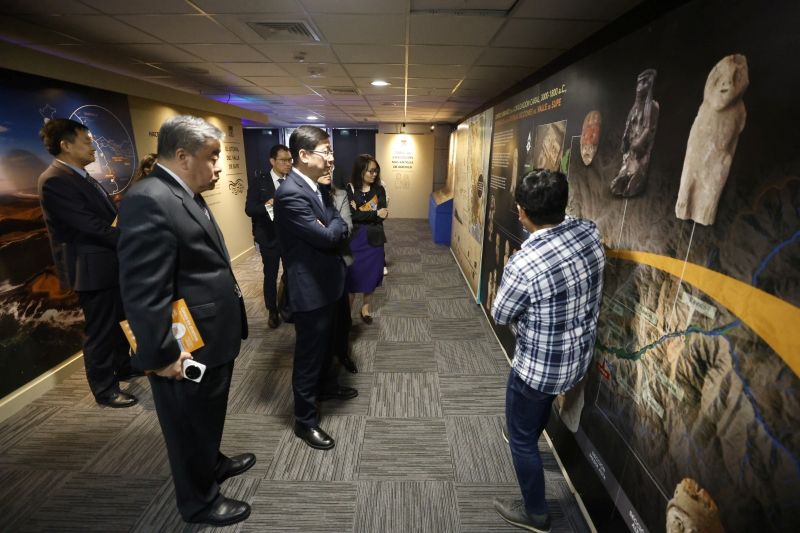 Perú y China reafirman lazos de cooperación tras visita oficial del viceministro de Cultura y Turismo de la República China