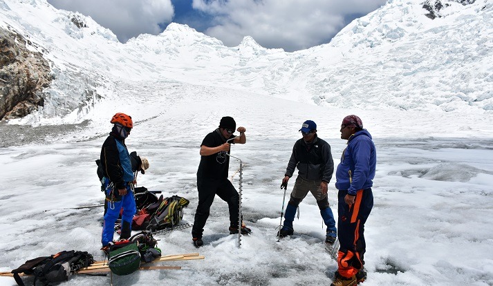 Actividades económicas asociadas al agua de glaciares en riesgo por impacto del cambio climático