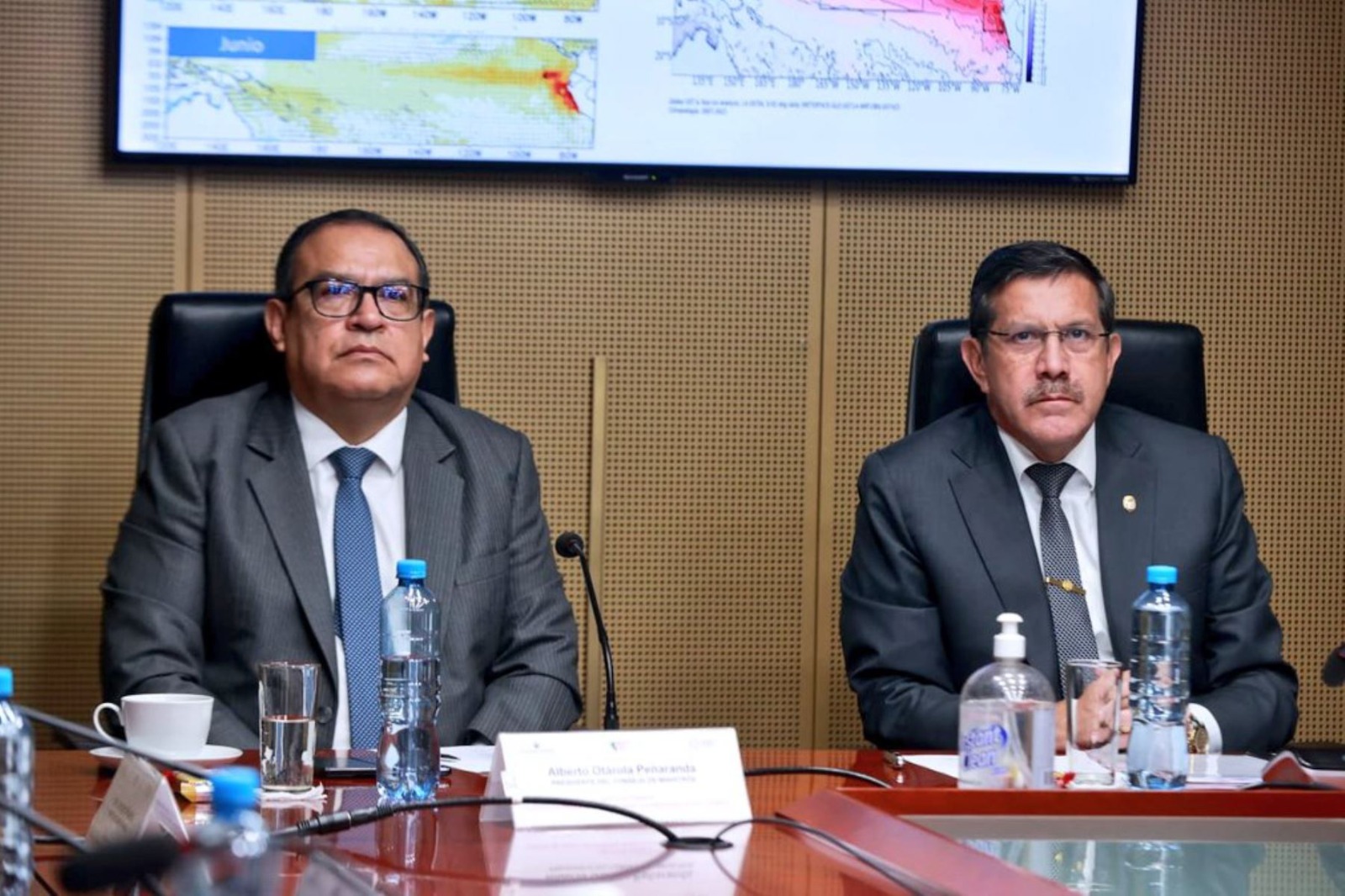  Alberto Otárola lidera reunión para coordinar acciones contra fenómeno El Niño