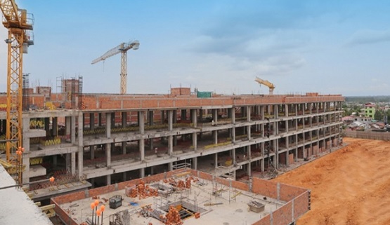 Transferirán S/ 3,500 mllns para destrabar 57 hospitales paralizados en todo el país