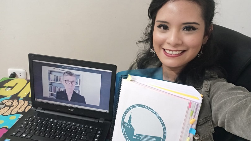 Egresada de UNS participó en curso de Academia de Derecho Internacional de La Haya