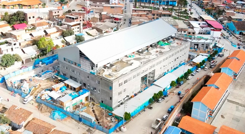 Nuevo hospital de Recuay presenta avance de 77% y beneficiará a más de 64 mil habitantes