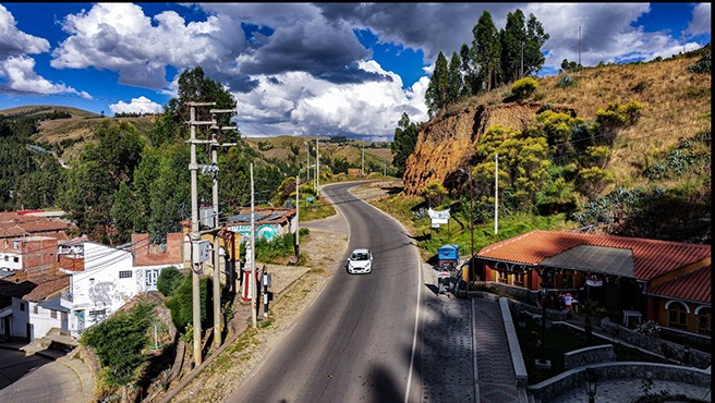 Impulsan obras para mejorar la conectividad vial en Áncash