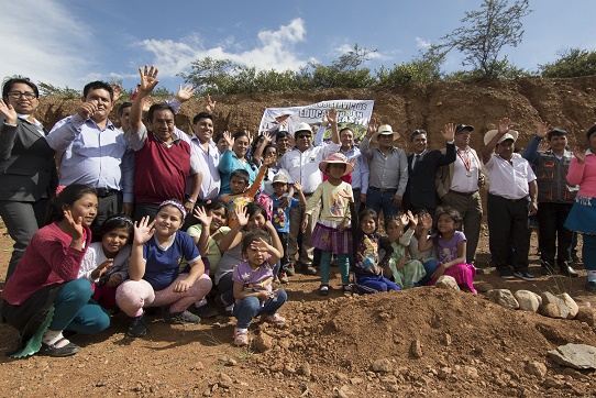Gobierno regional invierte más de 2.6 millones de soles en construcción de dos colegios en Huaylas