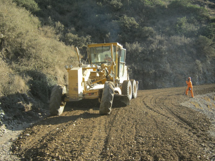 Piden a Enrique Vargas reiniciar obras abandonadas en 20 provincias de Áncash