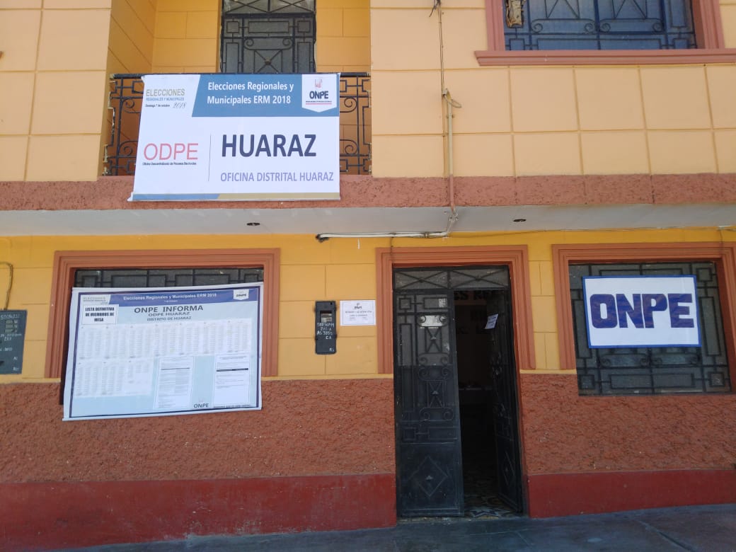 ODPE Huaraz inició entrega de credenciales a miembros de mesa en oficinas distritales