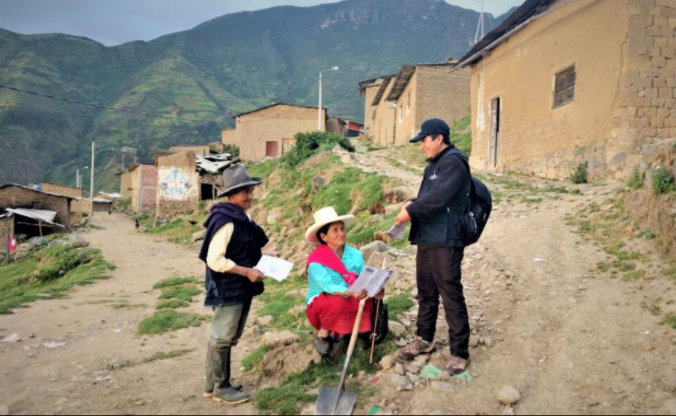 ONPE capacita casa por casa a electores y miembros de mesa para proceso del 11 de junio