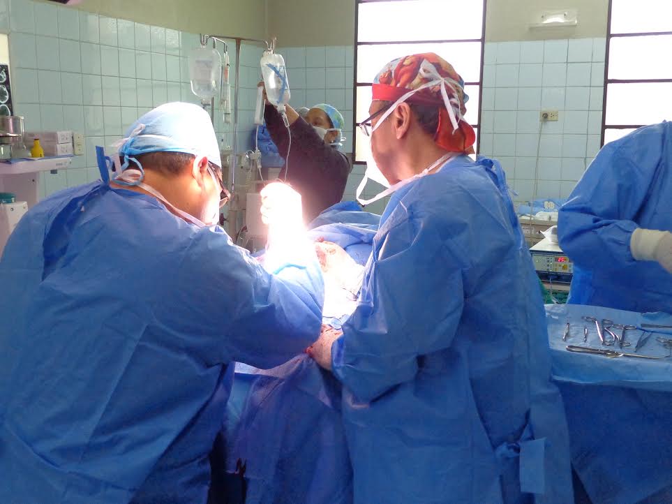Huaraz: realizan operaciones neuroquirúrgicas en hospital Víctor Ramos Guardia