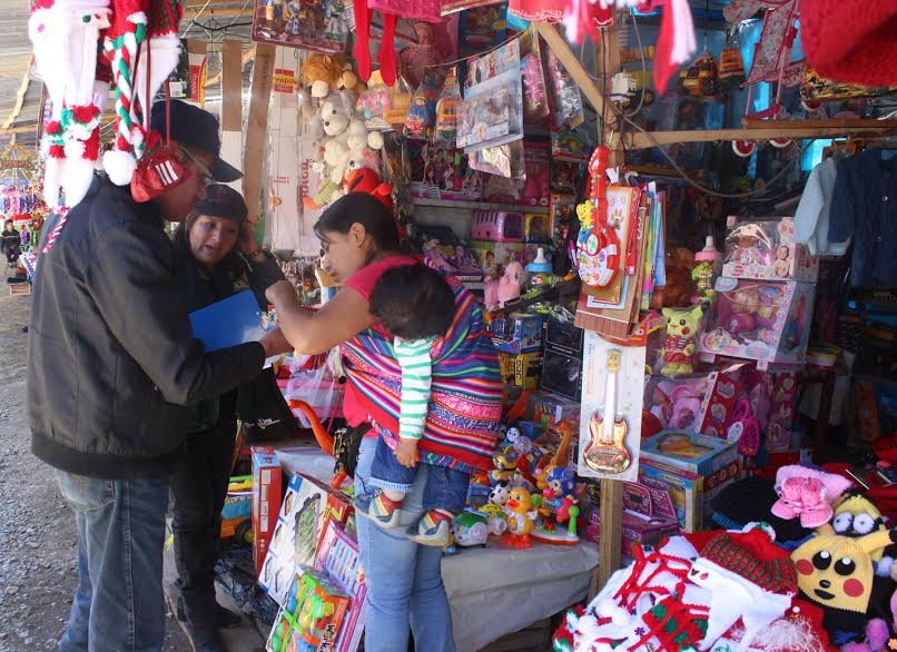  Huaraz: Dirección de Salud ambiental interviene locales que expenden juguetes tóxicos 
