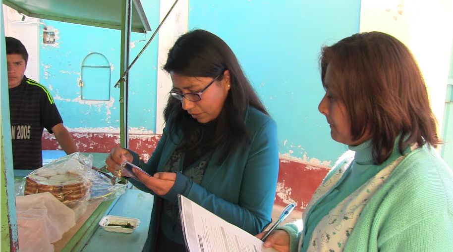 Independencia: realizan operativos inopinados en quioscos de colegios