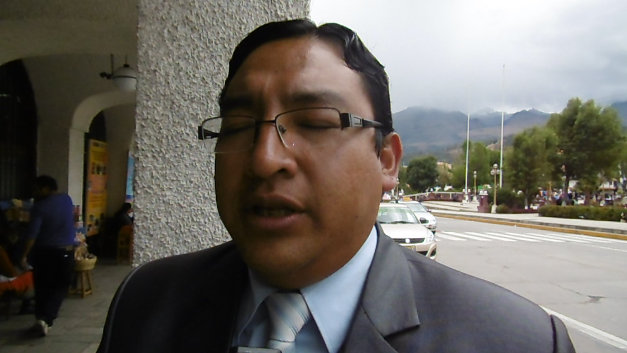 Critican visita nocturna al cementerio por Hallowen