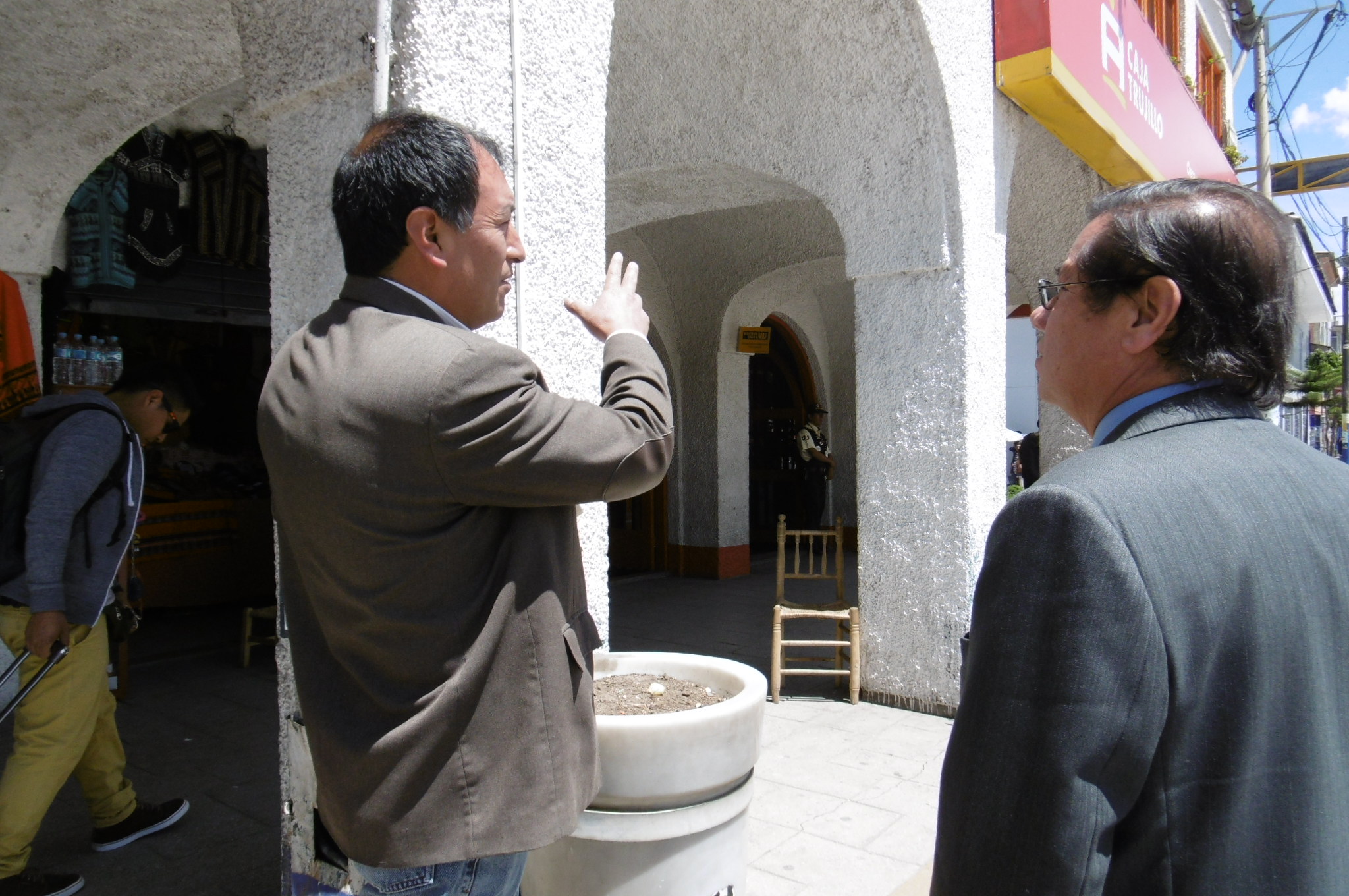 Regidor pide investigar uso de camioneta municipal en favor de funcionario