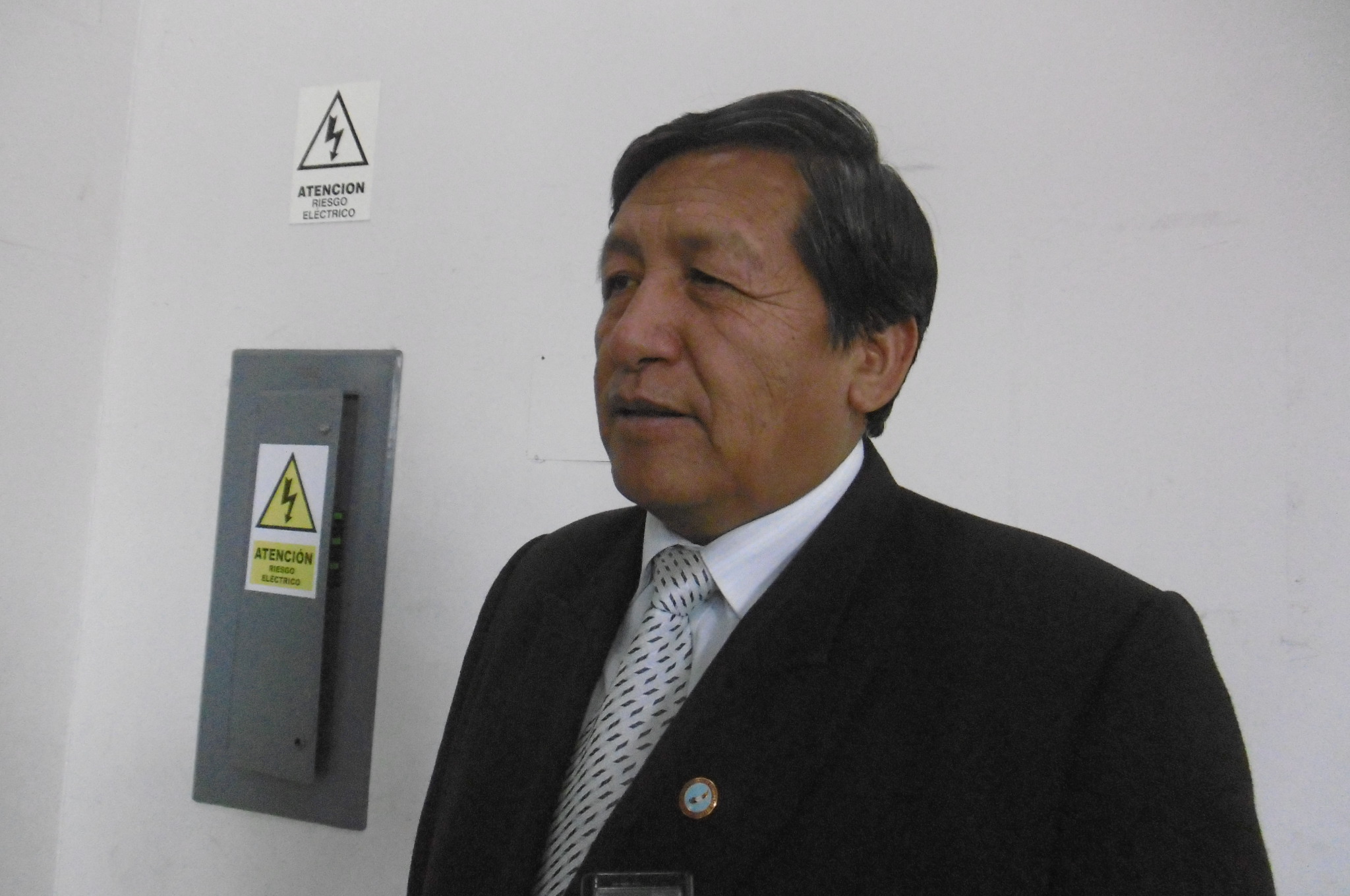 Dirigente de la ANP advierte posible desactivación de la oficina de imagen del gobierno regional