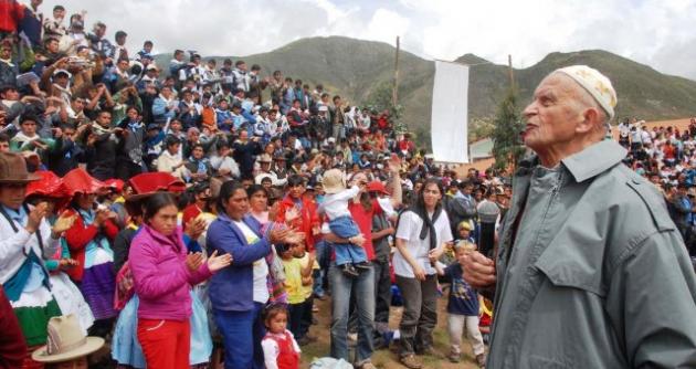 Consternación en Áncash por la muerte del sacerdote italiano Ugo de Censi