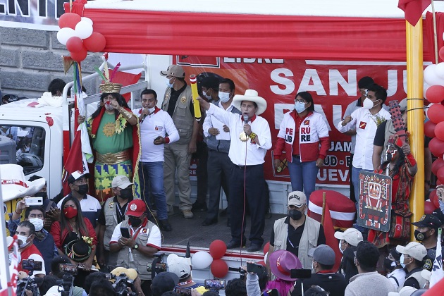 Durand: “Perú Libre incide en necesidad del cambio de la Constitución”