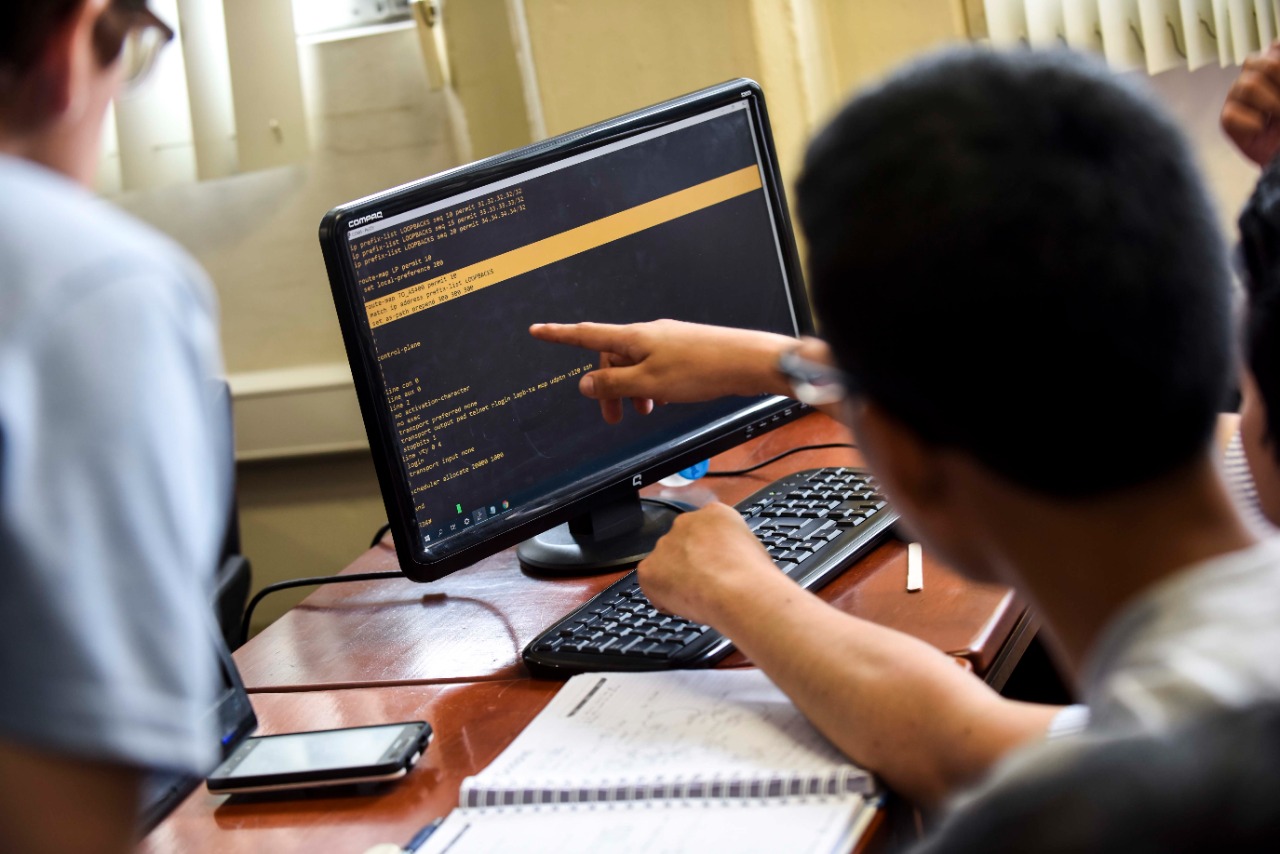 Osiptel convoca a jóvenes de todo el país a participar con propuestas innovadoras en Hackatel 2021  