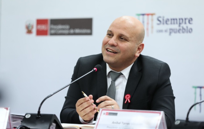 Alejandro Salas y Bobbio aseguran no haber “tenido idea” del mensaje de Castillo  