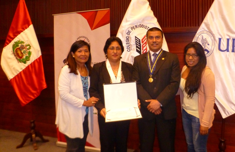 Perú en Línea recibió reconocimiento del Colegio de Periodistas de La Libertad