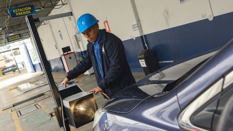 ¿Tu placa de rodaje termina en cinco? Este mes deberás pasar tu primera revisión técnica