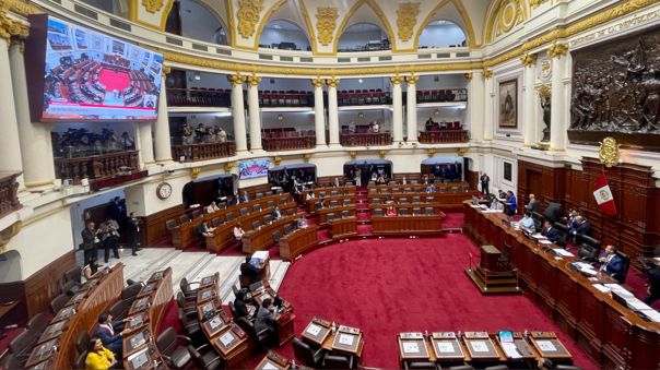 Pleno del Congreso rechaza adelanto de elecciones para el 2023