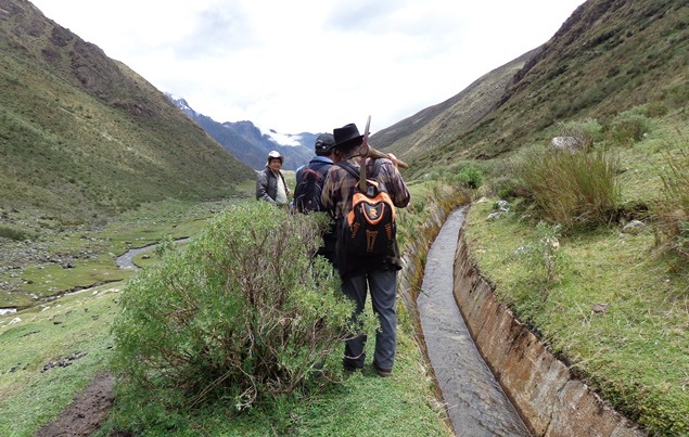 Más de mil agricultores se beneficiarán con nuevo canal de riego en Bolognesi