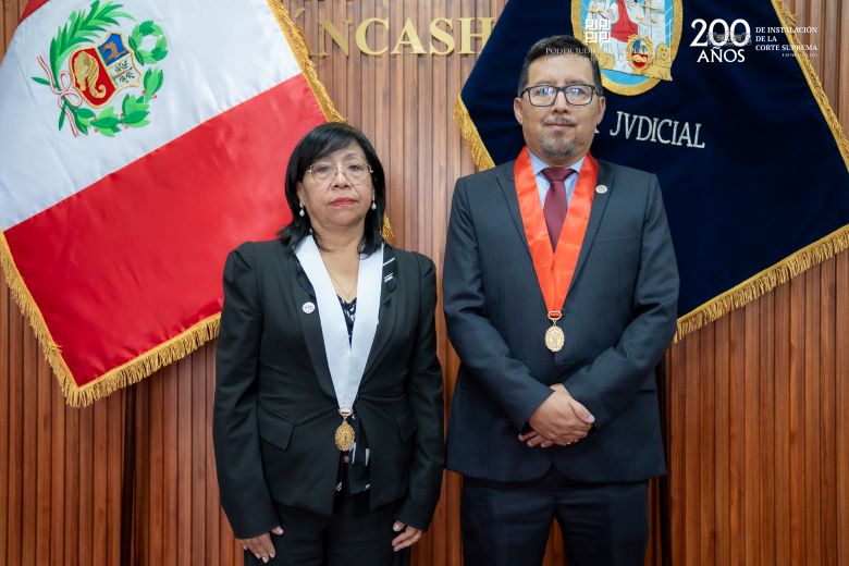 Huaraz: titular de la CSJAN juramentó a cuatro jueces especializados